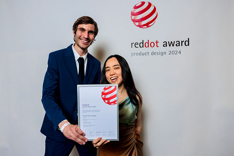 Premio de diseño EVbee Red Dot